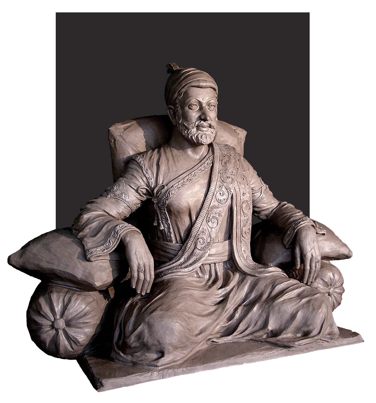 Chatrapati Shivaji Maharaj Statue, 5 ft ht, Sculptor Ganesh Bhavsar, Founder of Infinity Art Service