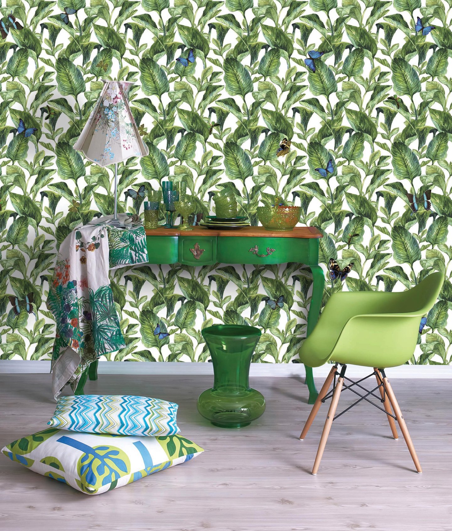 Green Leaves wall design on Dimense Media Matt