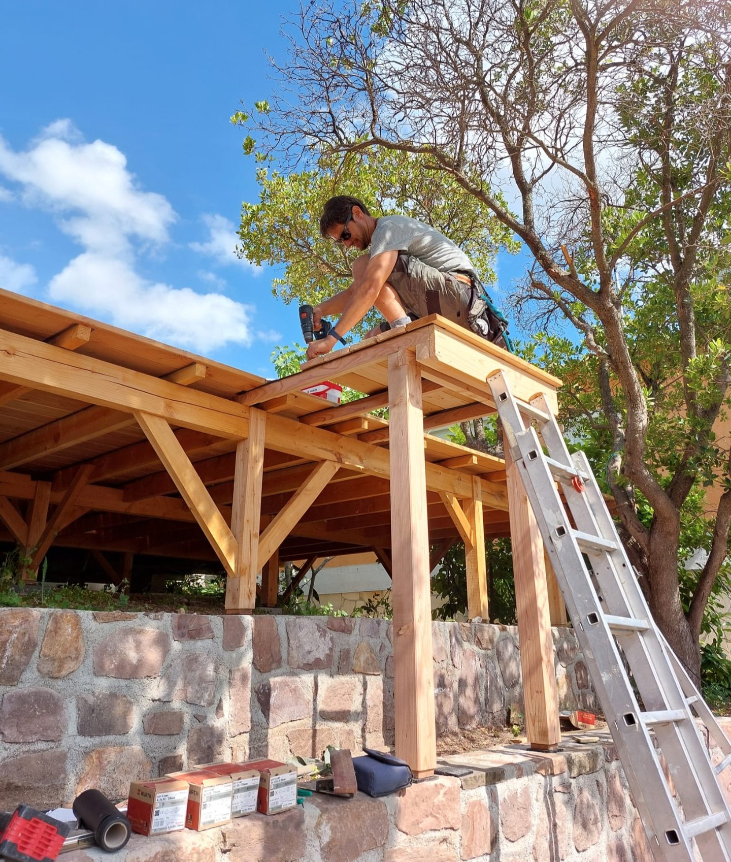 Travail du bois pin Douglas professionnel, sur mesure, personnalisé, sur devis, terrasse