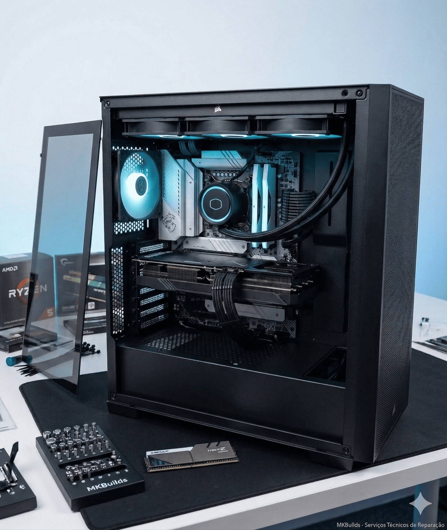Computador em reparação na MKBuilds