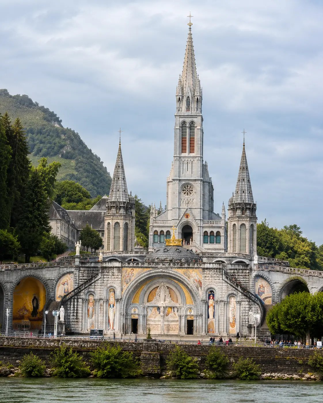 Filipino driver in Paris for private pilgrimage trips to Lourdes