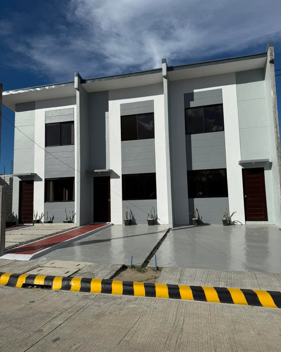 Family home for sale near Metro Manila Homedealsph