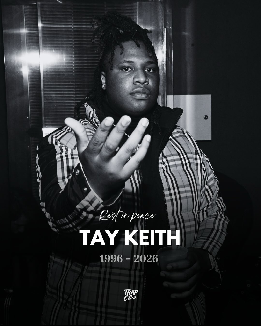 Tay Keith em estúdio durante sessão de produção musical responsável por sucessos de Drake, Travis Scott e Beyoncé