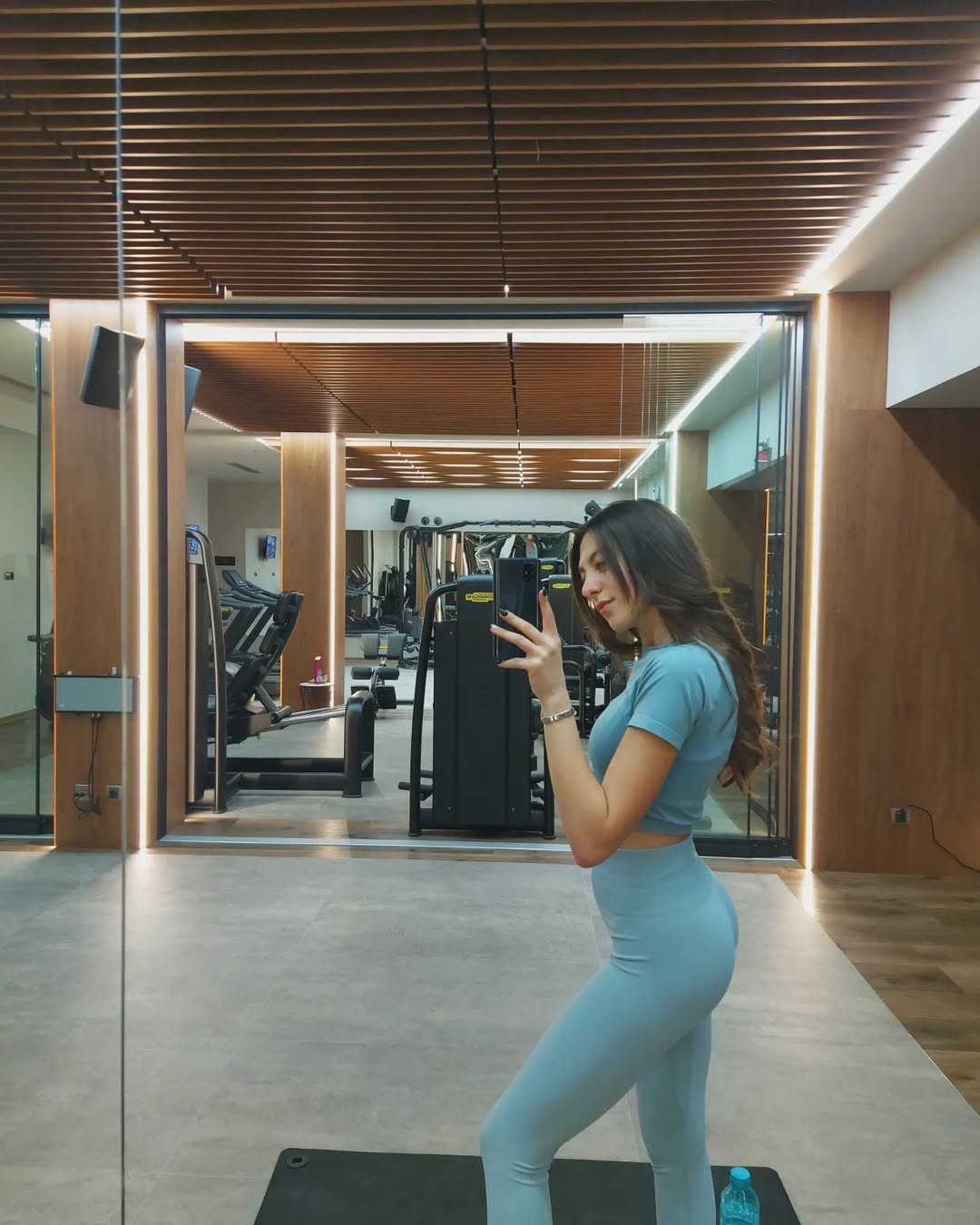 HIIT Circuit с Лили Мавродиева