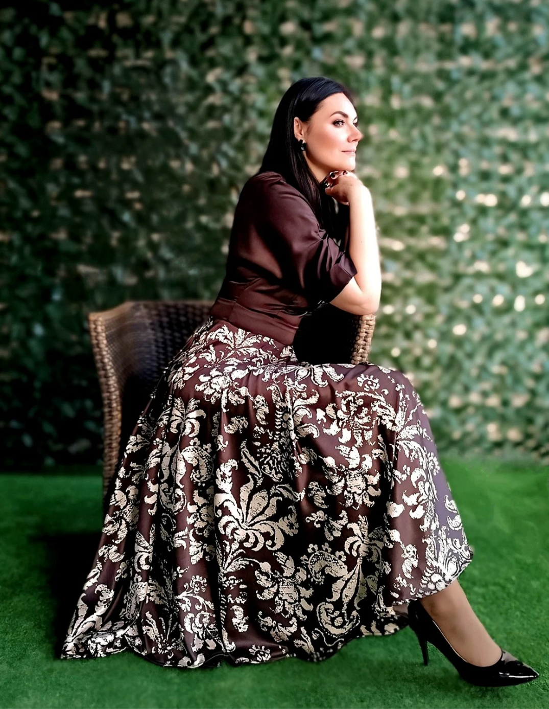 Edita Dimskienė – Numéro 10 Paleté autorinis drabužis, moteriškas siluetas ir spalvinga paletė