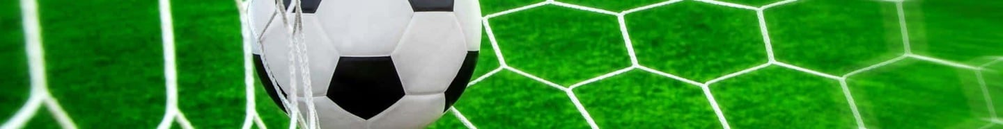 bola de futebol na rede