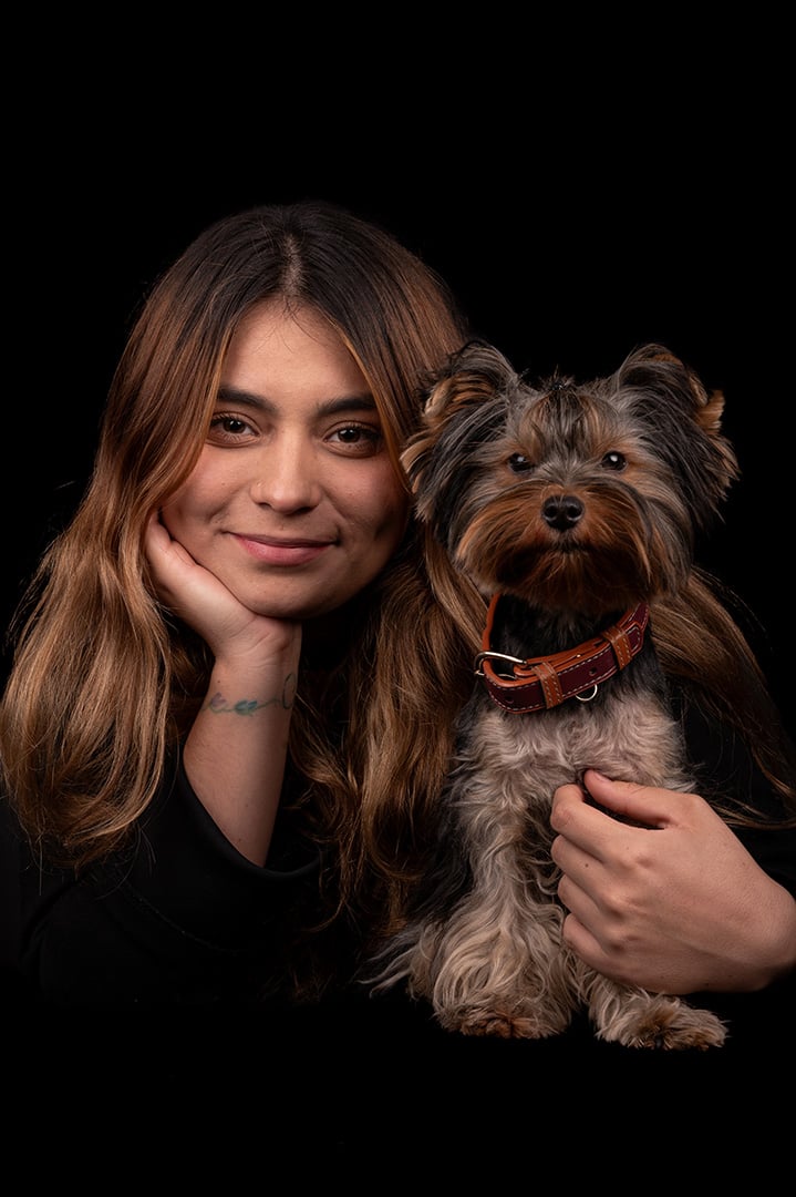 fotografia de perro y familia en bogota