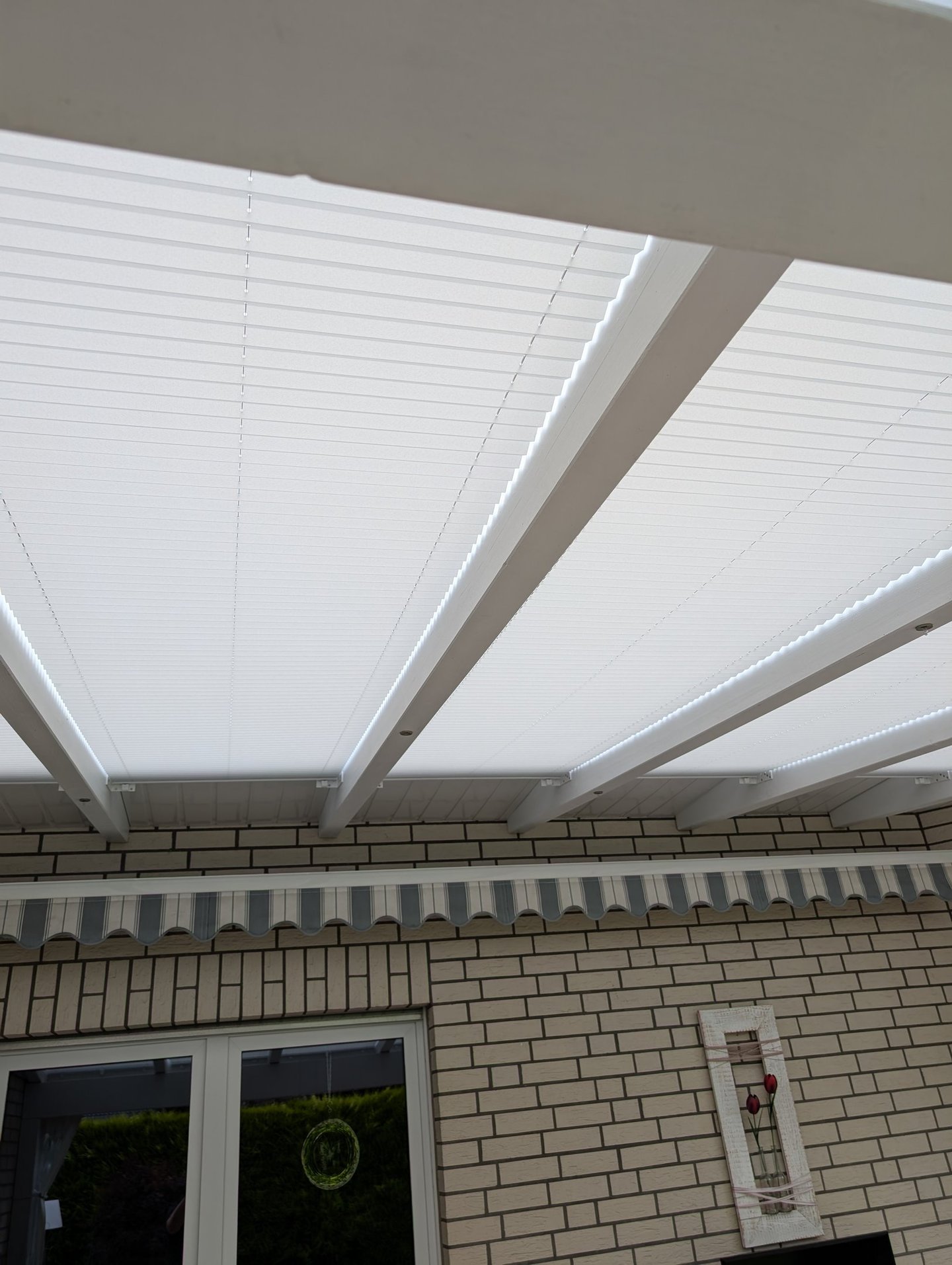 Sonnenschutzmarkise Wetterbeständige Stoffe