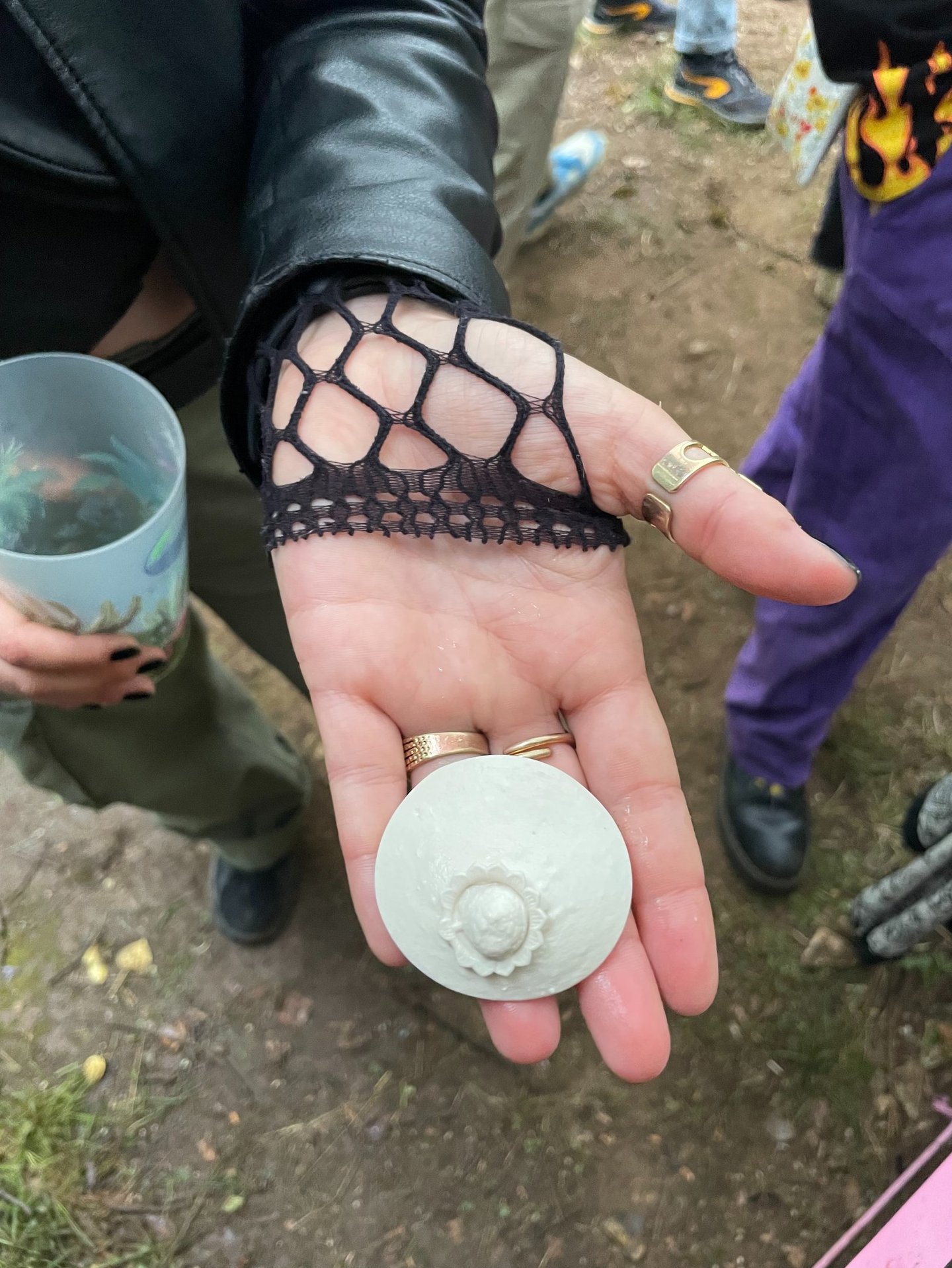 Moulage téton - Aimant en plâtre - Moulage intime Bordeaux