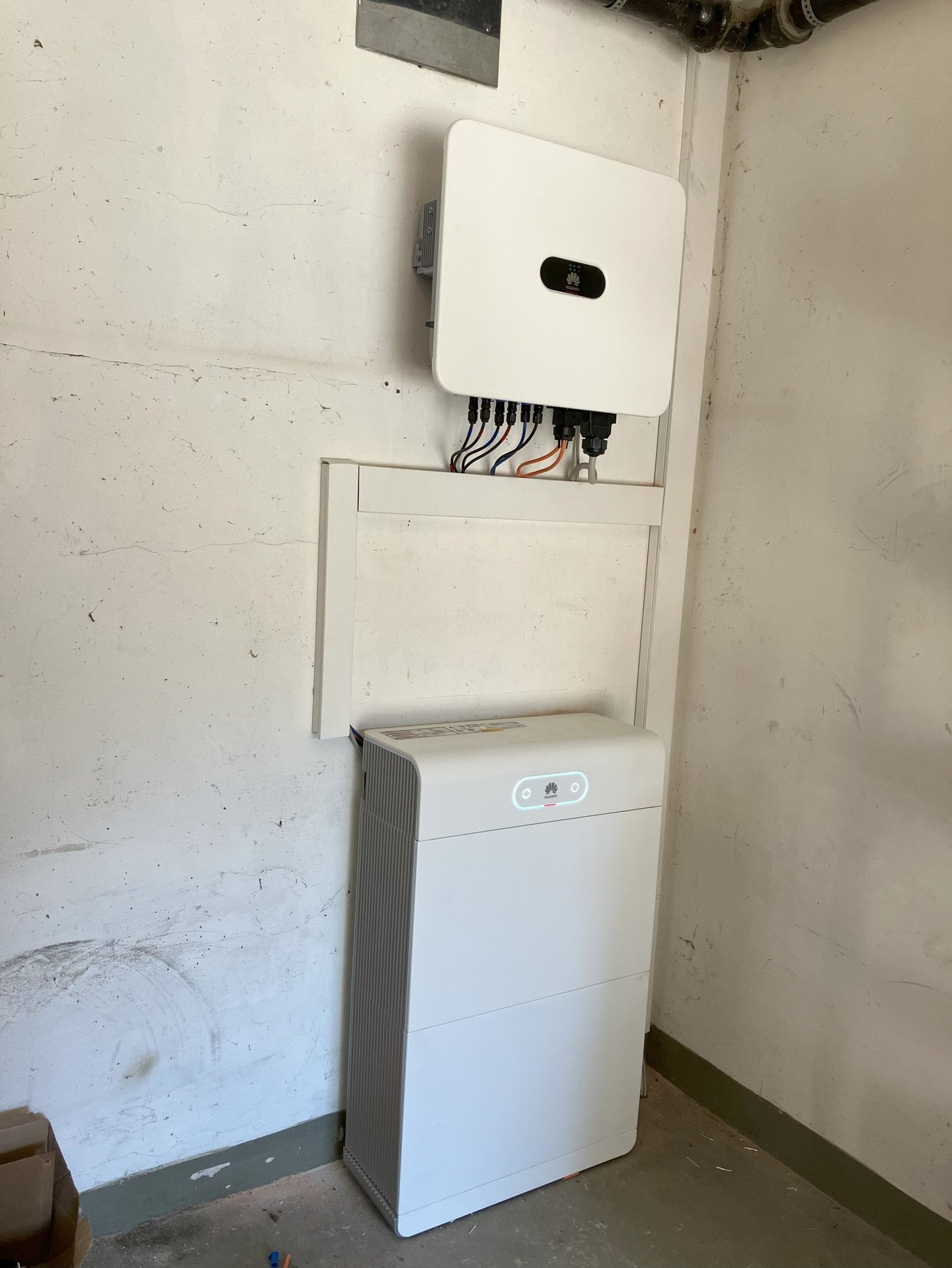 Huawei SUN2000 LUNA 2000 Wechselrichter Hybrid