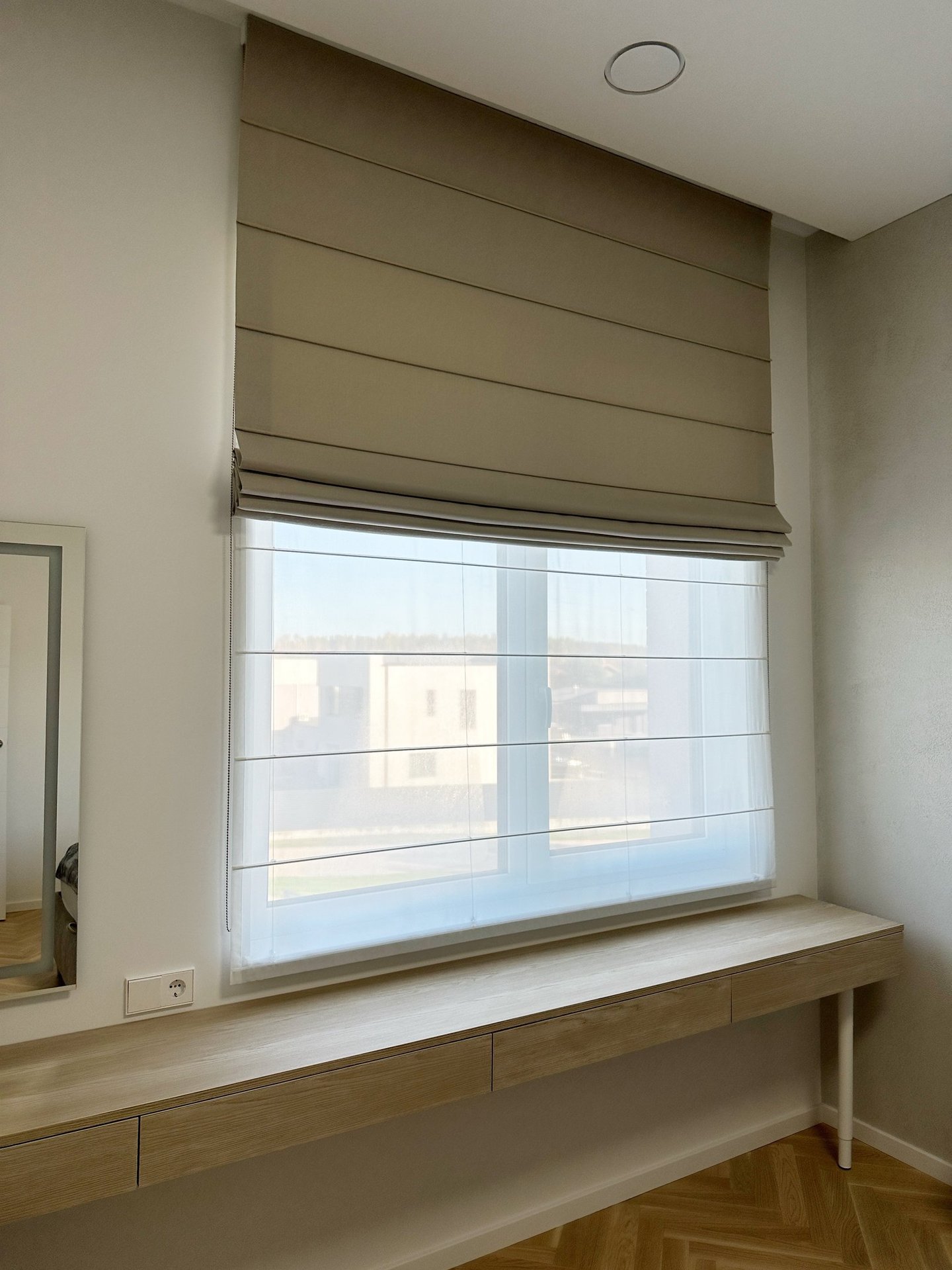 diena naktis romanetės