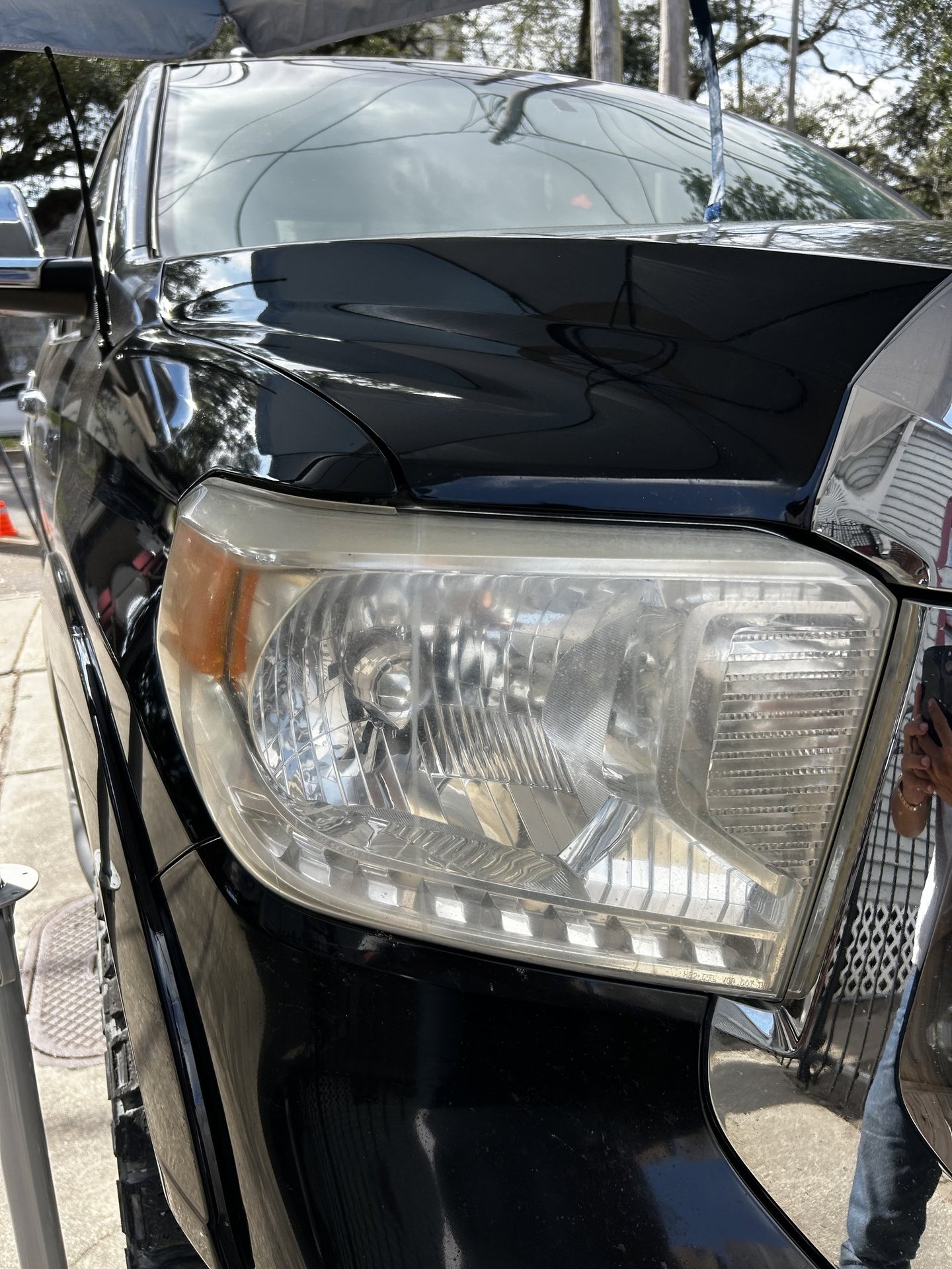 2017 toyota tundra cloudy headlights