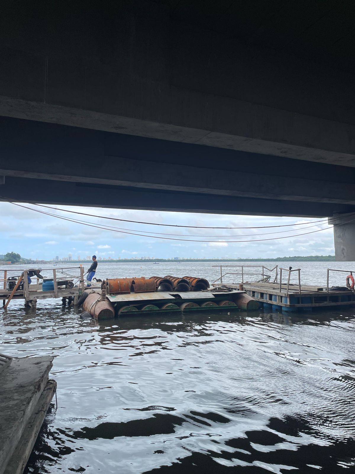 Flutuantes em Santos