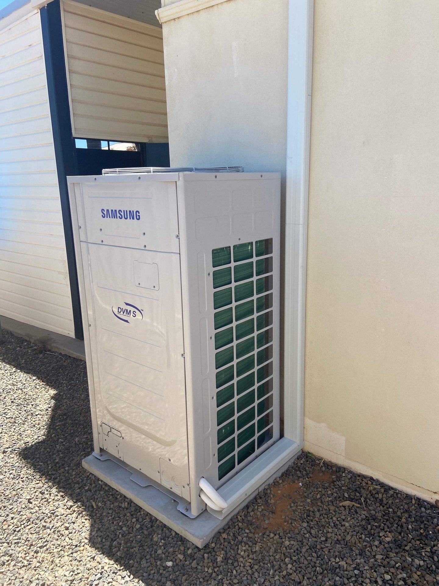 Samsung 20kW Three Phase ducted reverse cycle air conditioning outdoor unit