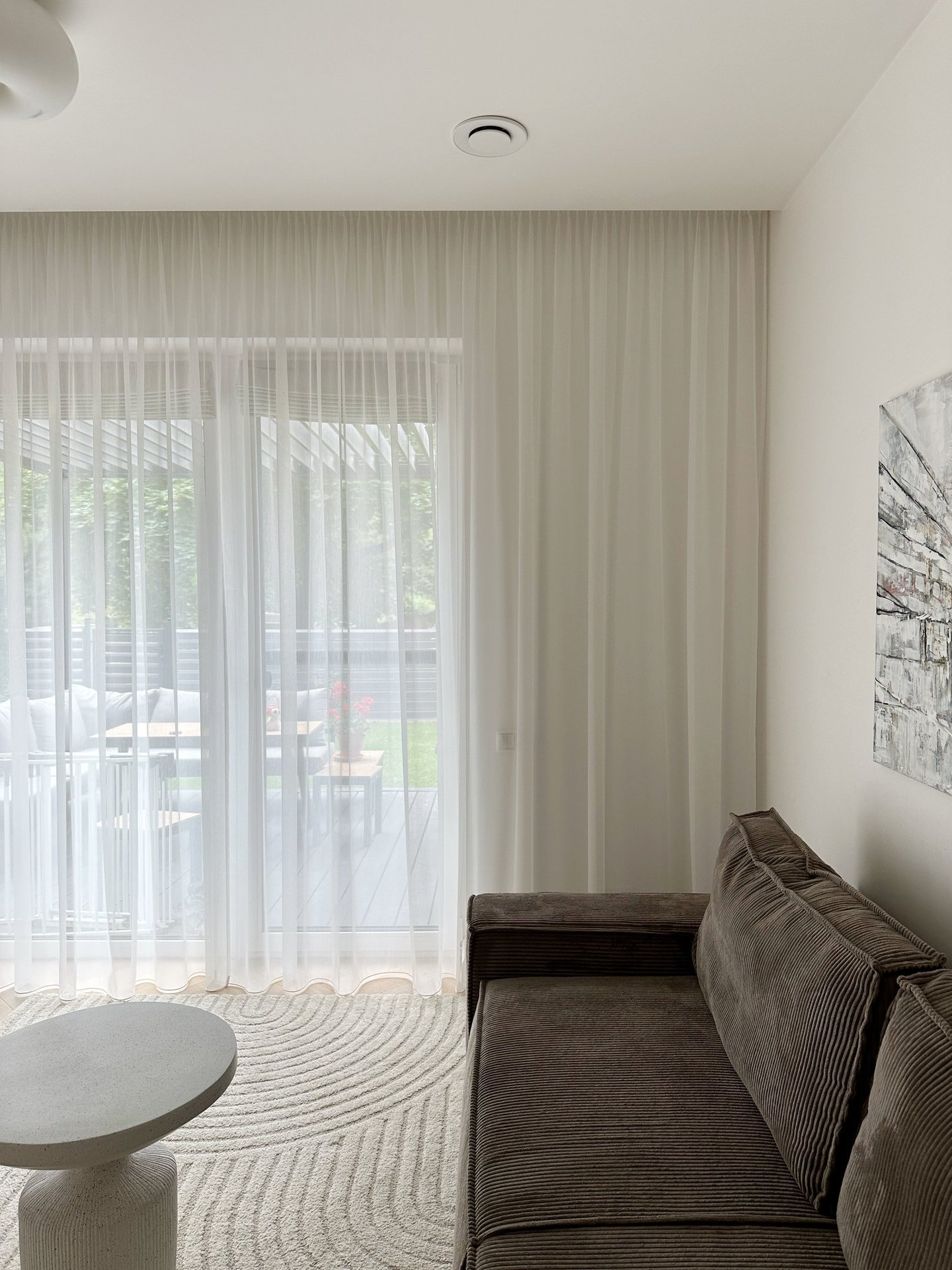 dieninės užuolaidos