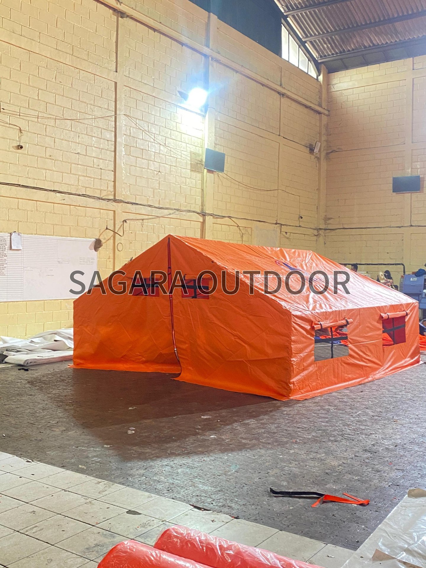 tenda 4x4 BNPB