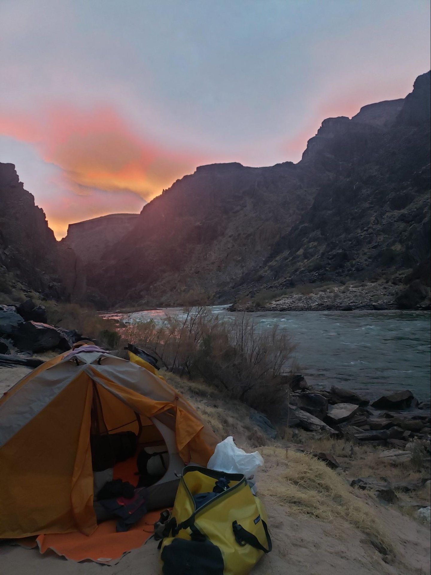 A Womans Perspective on Whitewater Rafting
