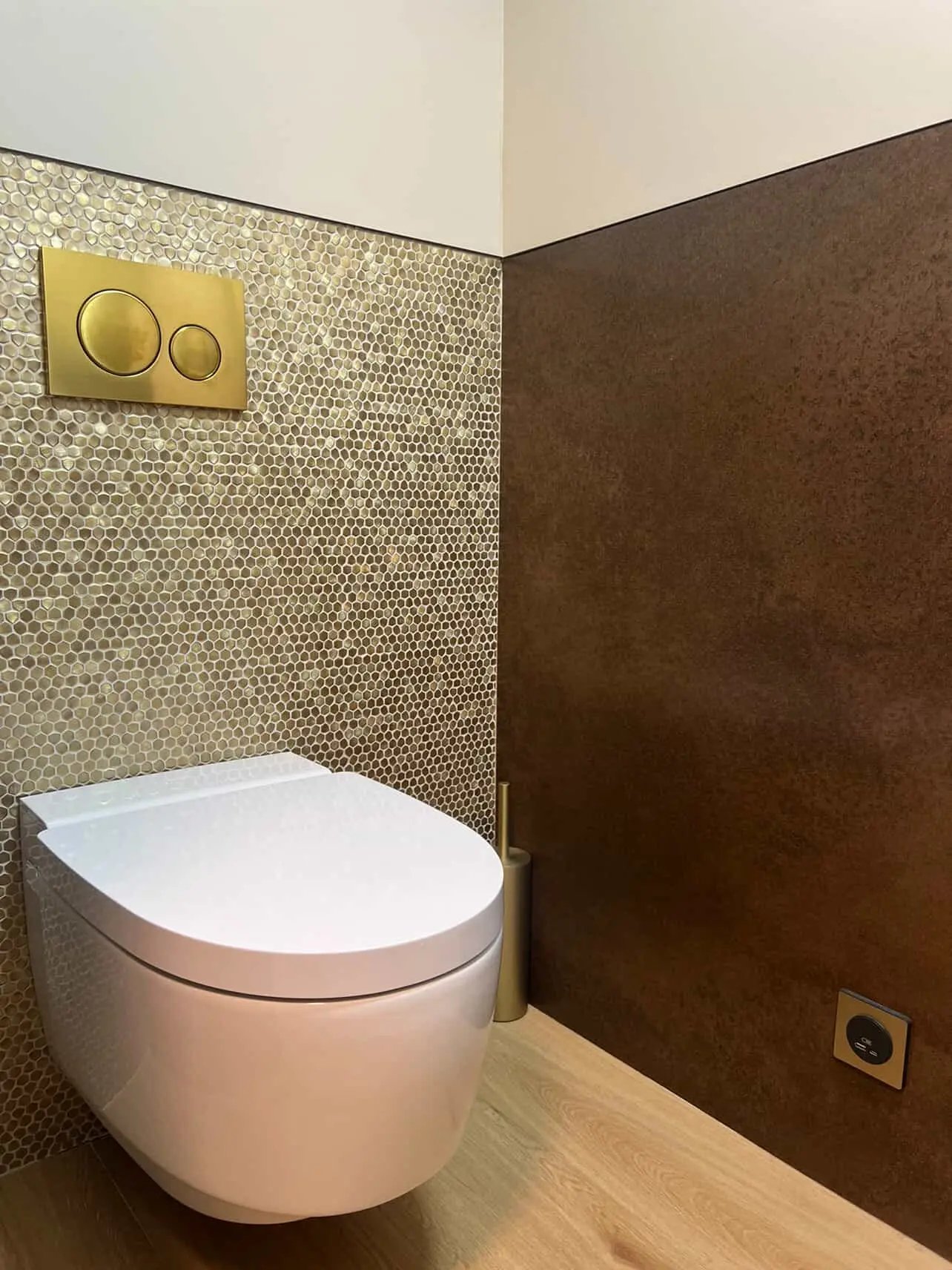 réalisation WC suspendu à Dives-Sur-Mer - Baïa Home