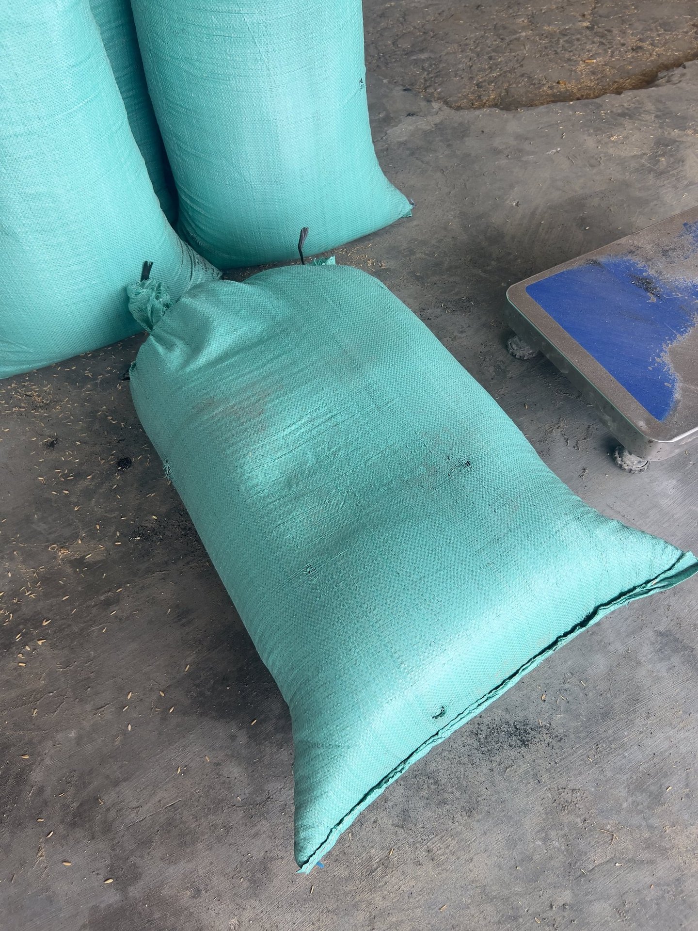 Rice husk ash packaging for bulk supply