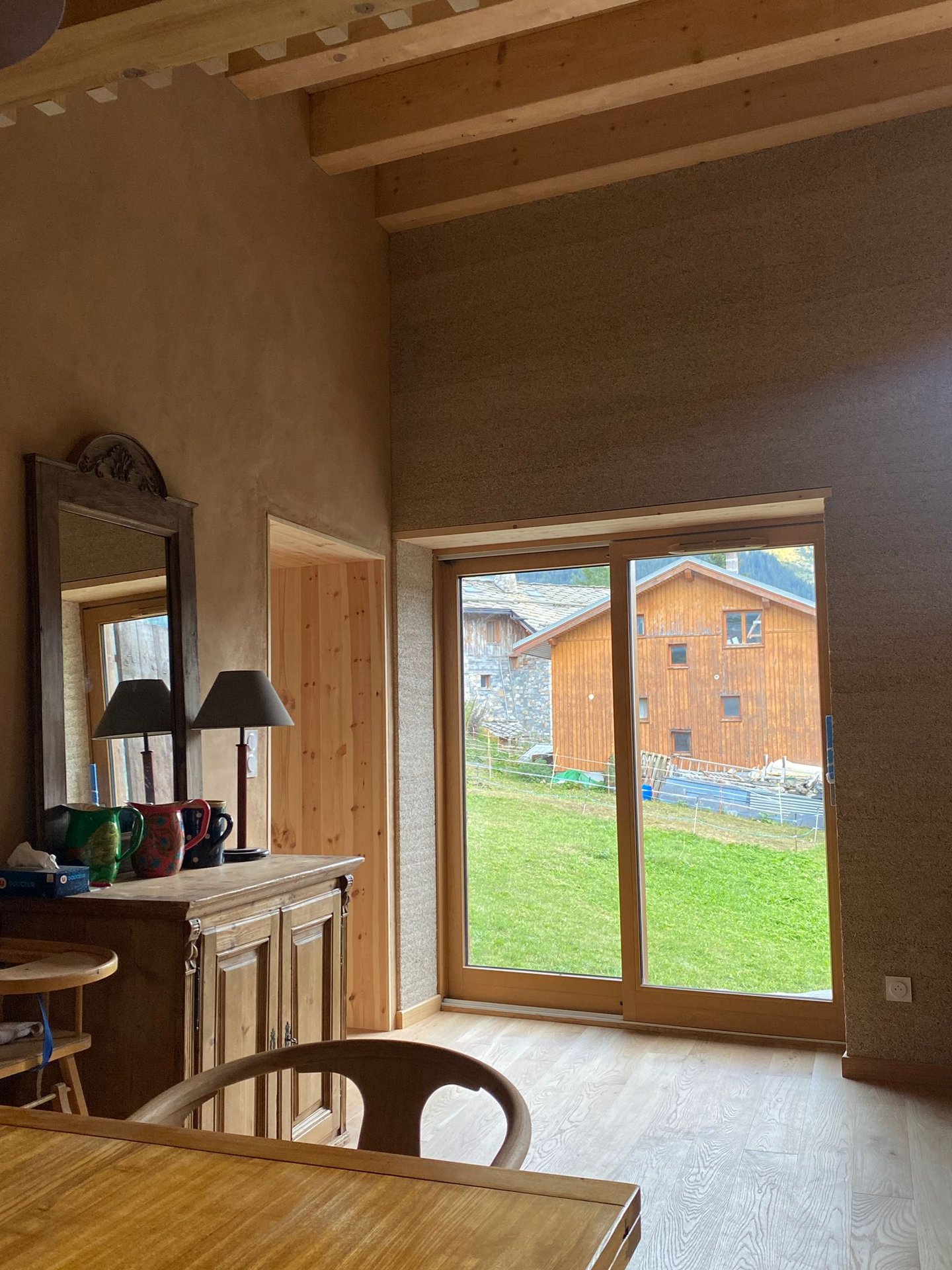 Séjour, bois, chaux chanvre