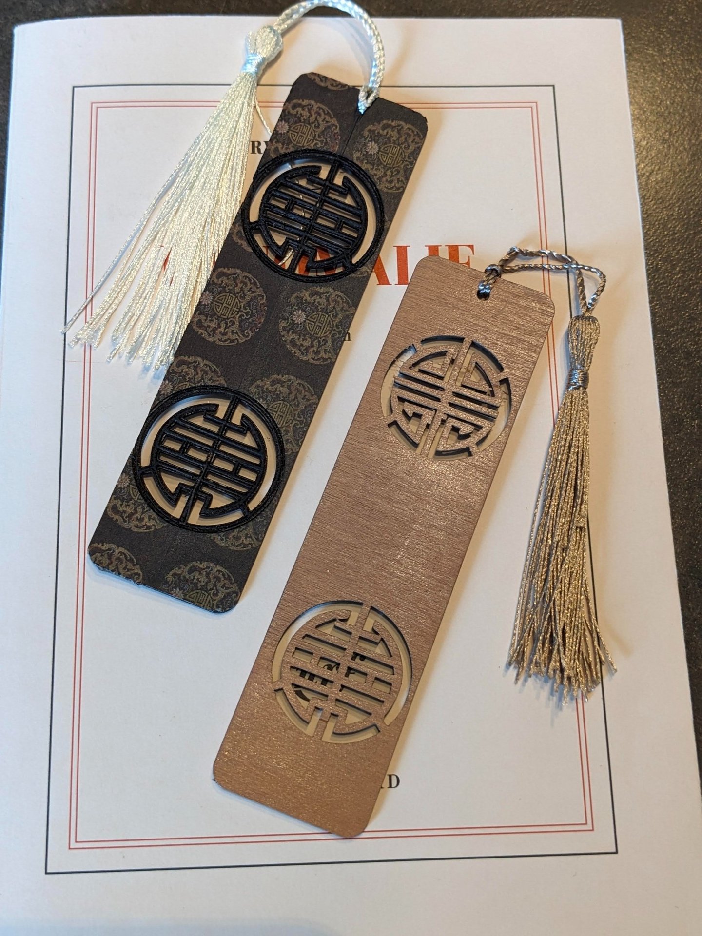 marque page, porte-clés, ustensiles cuisine, objet du quotidien