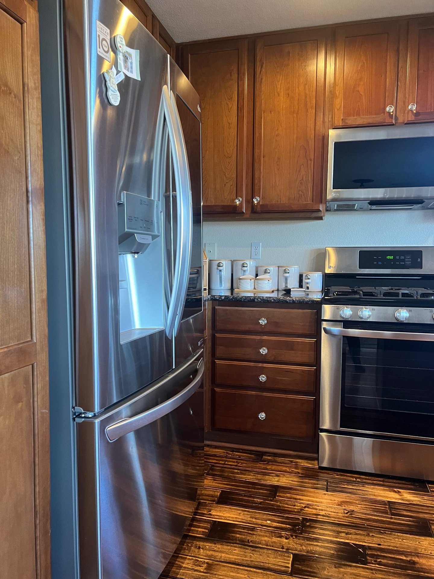 Clean Kitchen