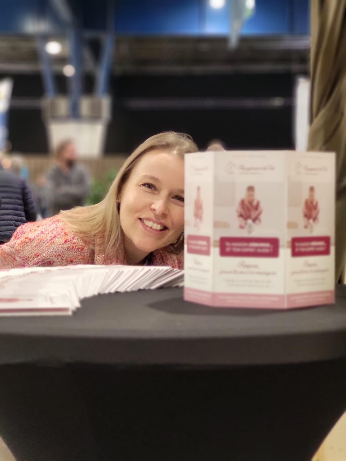 Julie Robert au salon Naturissima à Grenoble, Home Organiser présentant son activité et ses supports