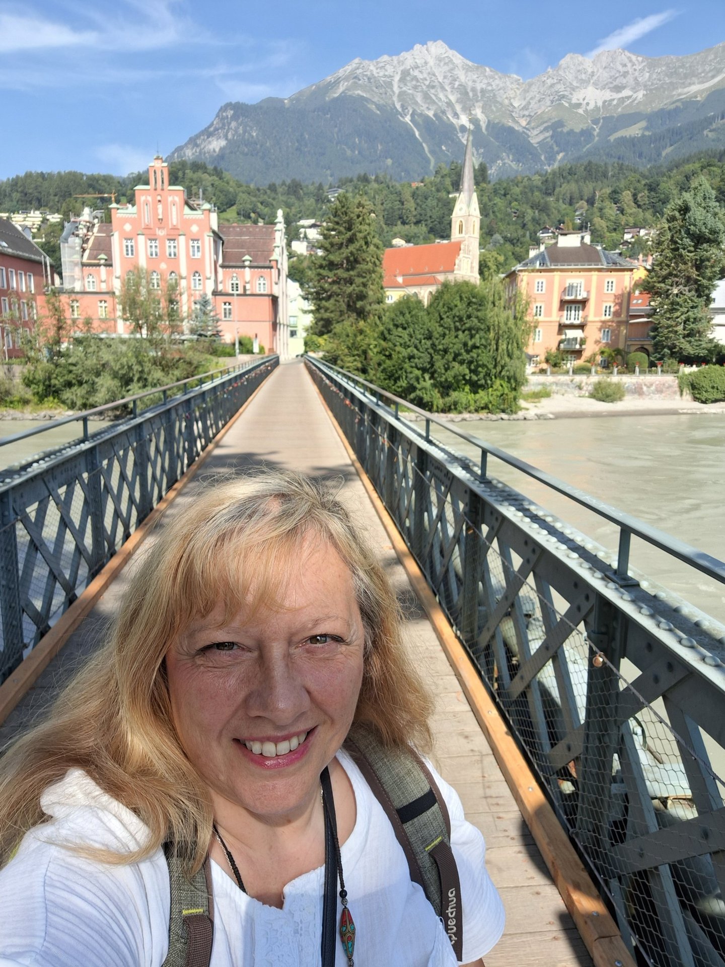 Your contact in france