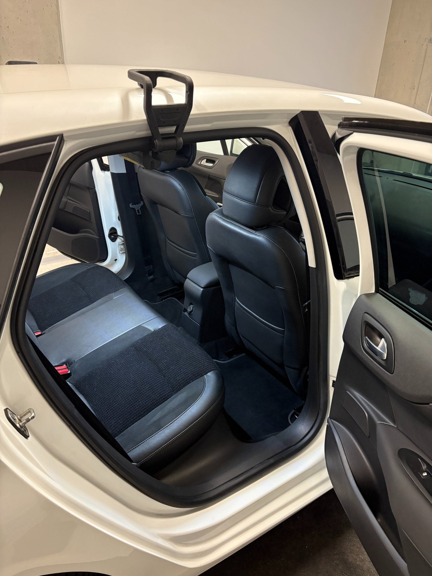 sitze-reinigen-auto-kfz-leibnitz-autoaufbereitung-autoaufbereiter-sauber-günstig-fair-preis-top