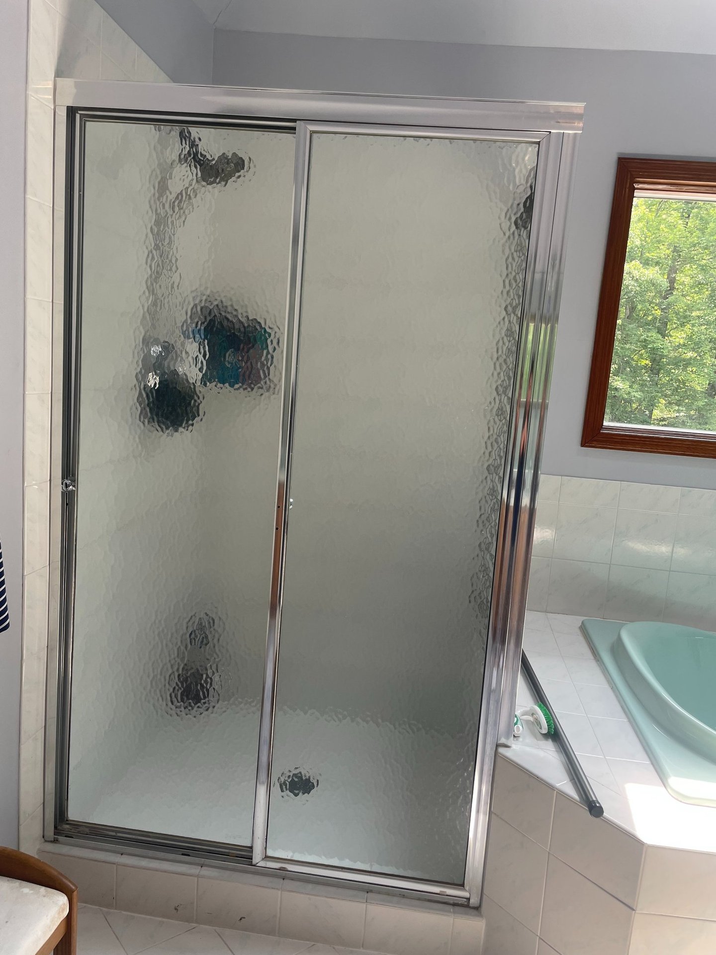 Best bathroom cleaning company in Borund Brook, NJ