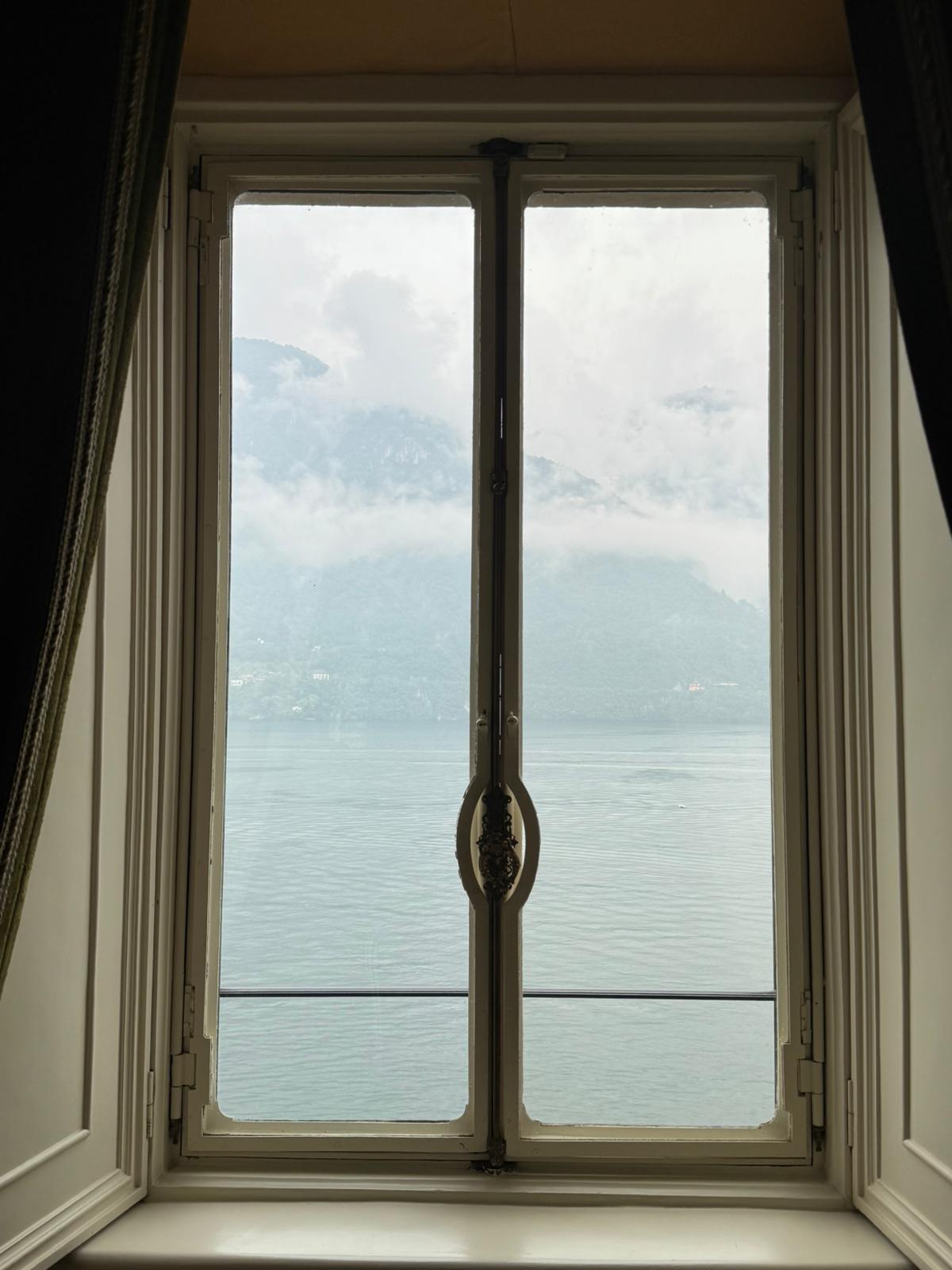 finestra studio di psicoterapia lago di como