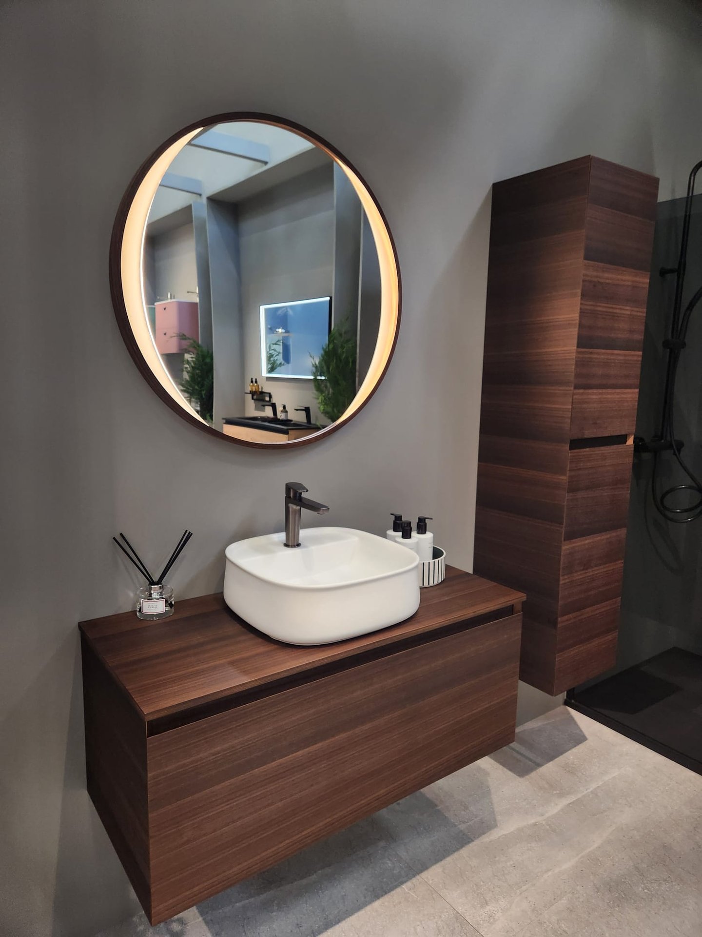 Salgar bathroom furniture