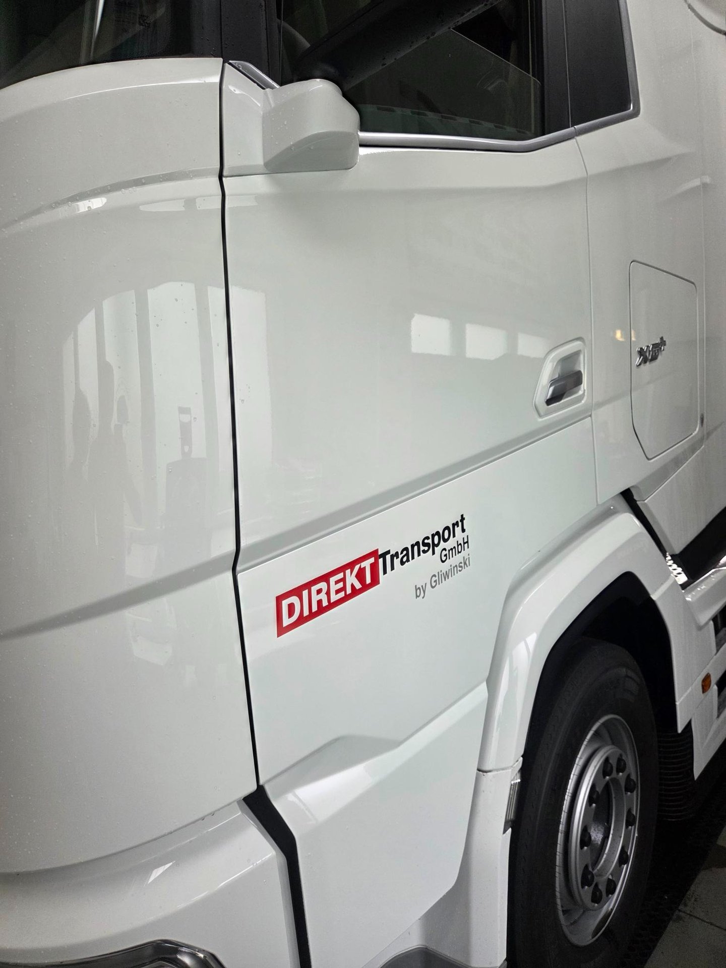 Der neue DAF XG+ der Direkt Transport GmbH in Weiss, Containertransport