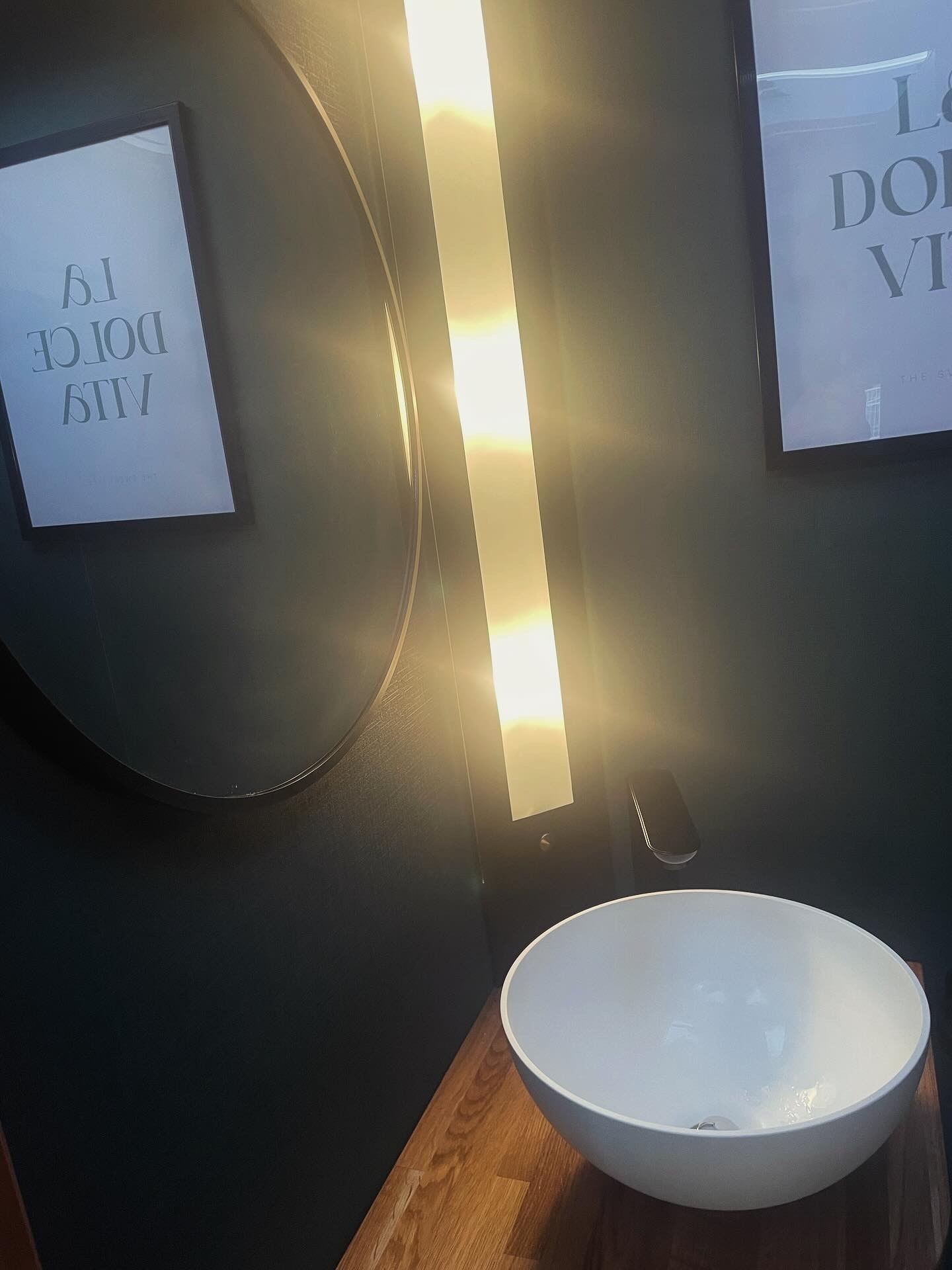 Badezimmer Wohnwagen Renovierung Waschbecken