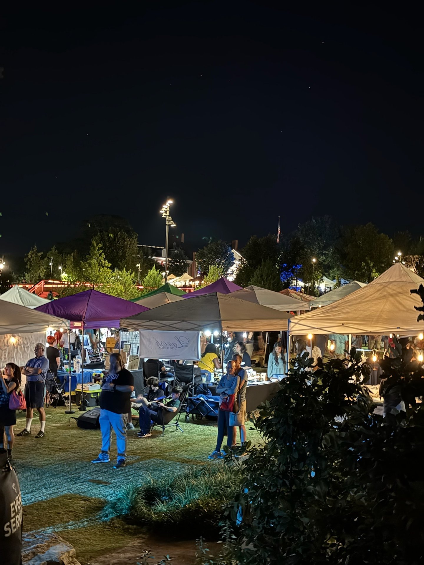 Evening vibes with bustling atmosphere