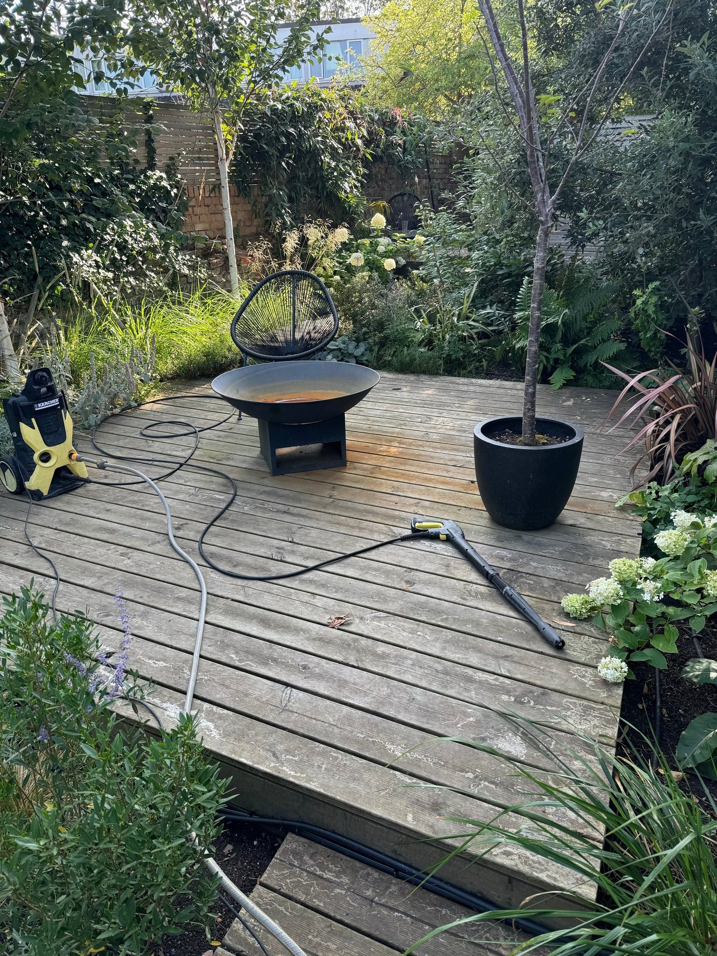 Jet washing & pressure washing 