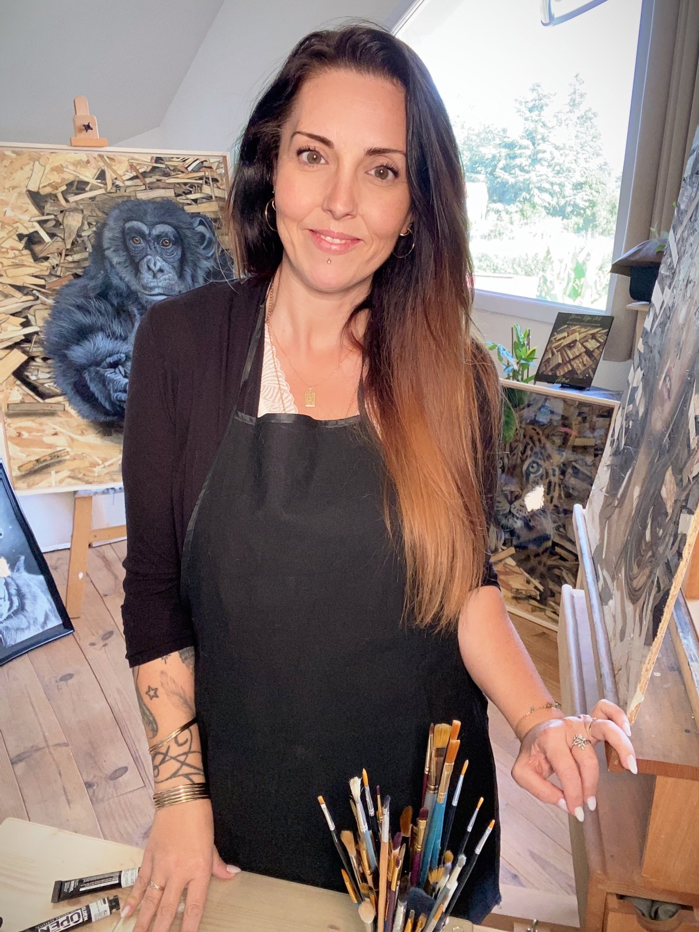 Arwen Dps, pintora contemporánea de la región de Allier, en Auvernia