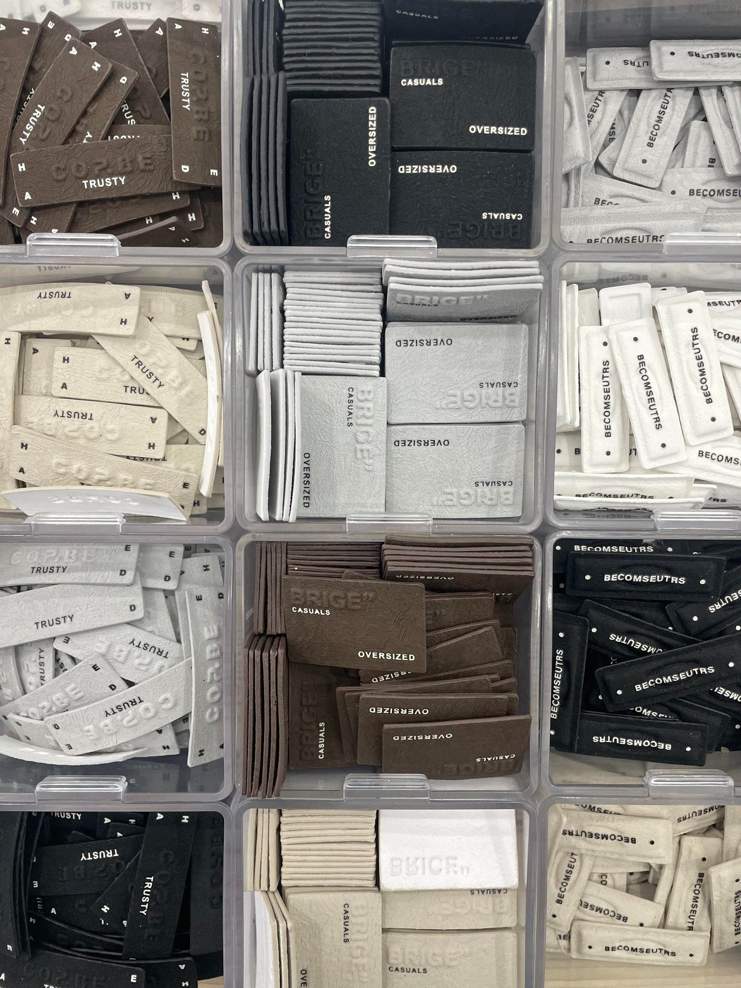 custom labels and hangtags for private label apparel