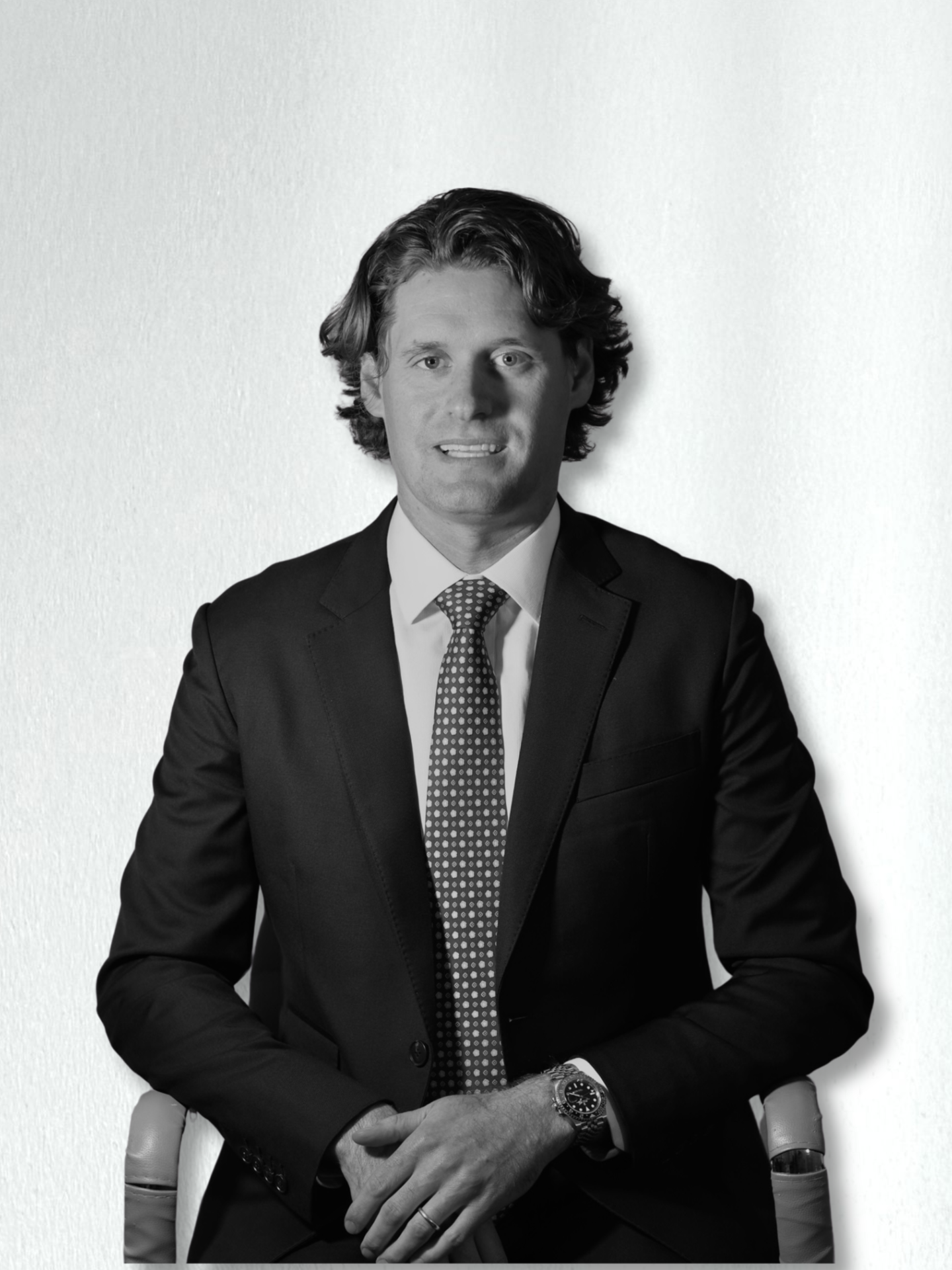 Arkansas wrongful death attorney Kale Ludwig sits down, ready to defend clients in Little Rock