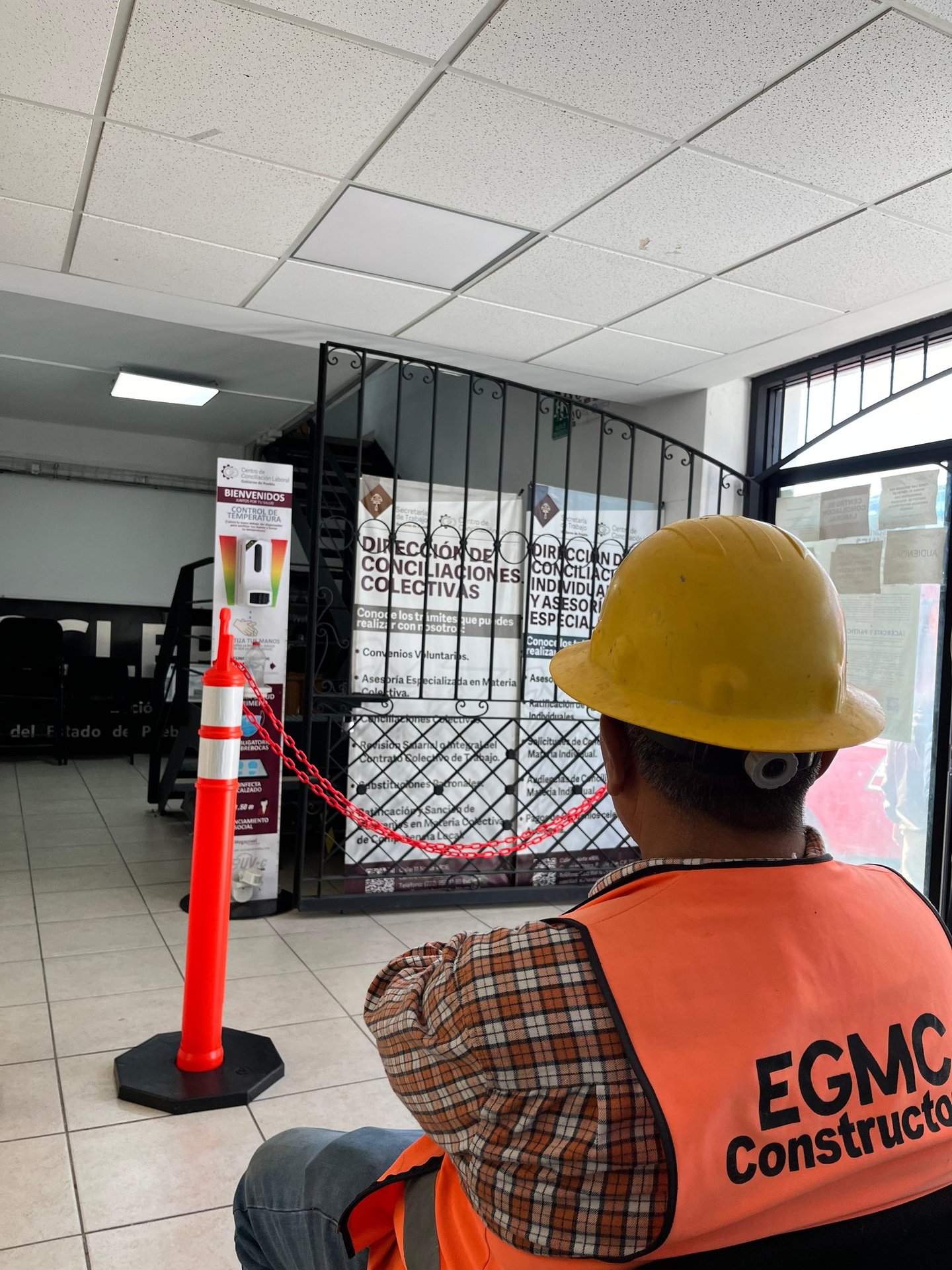 empleado en el centro de conciliación laboral de puebla