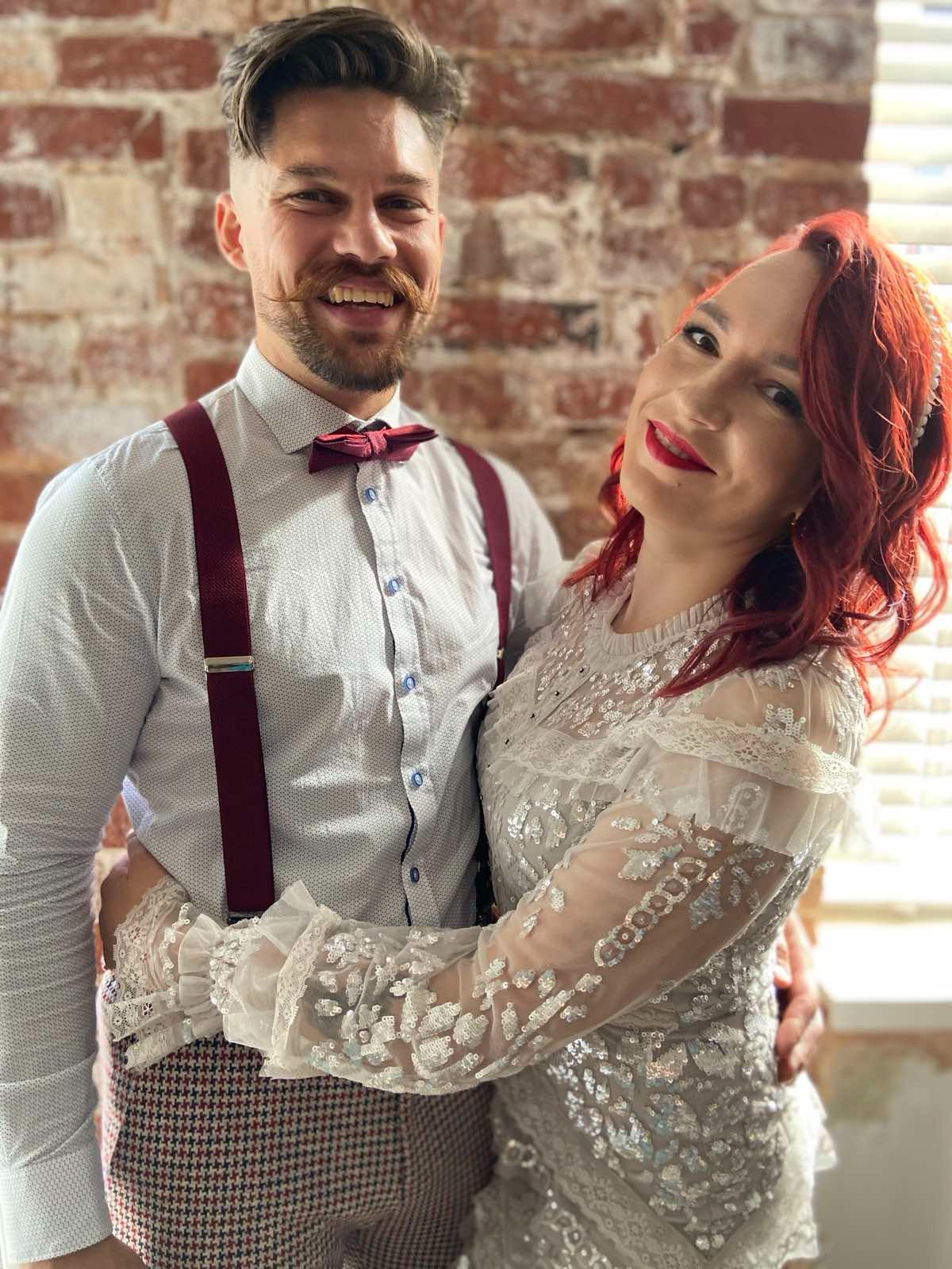 Apis cara medus kungiai