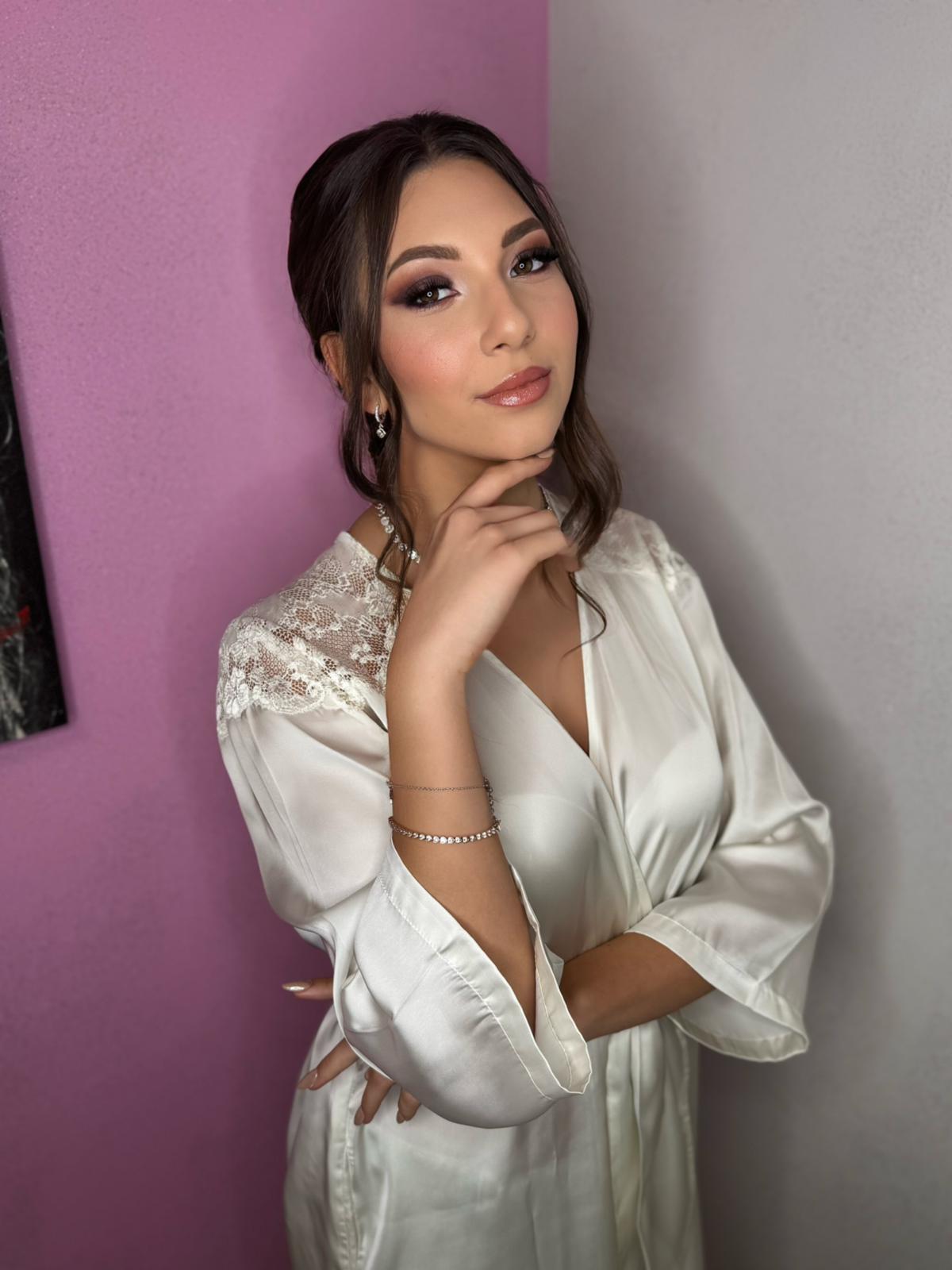 Trucco sposa smokey eyes realizzato a Torino da Jessica Simonati