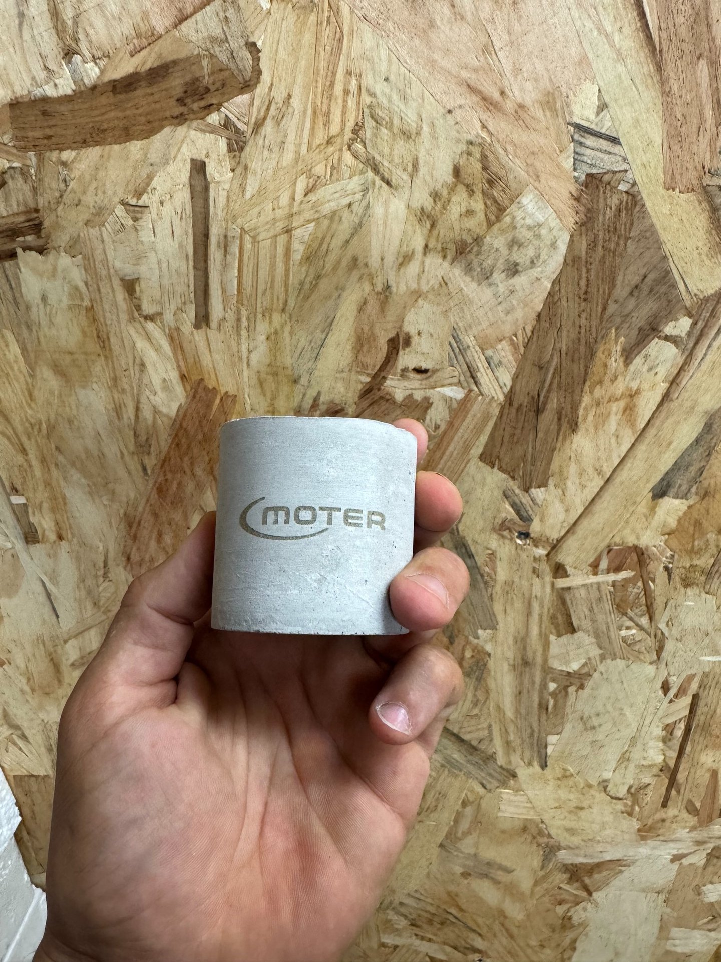 Gravure laser béton