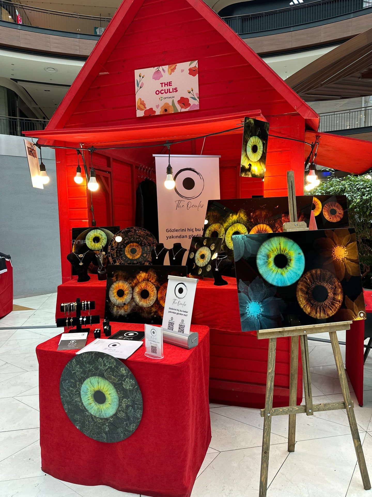 TheOculis®, "Pop-Up Iris Studio", "OPTIMUM Bazaar"