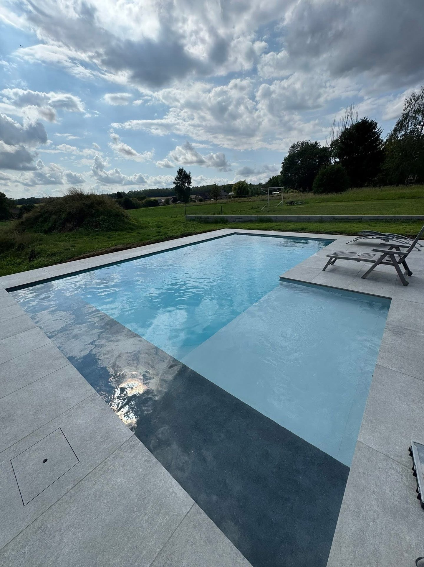 Construction de piscine à Waremme, Hannut, Huy et Liège par Pegase Immo Construct