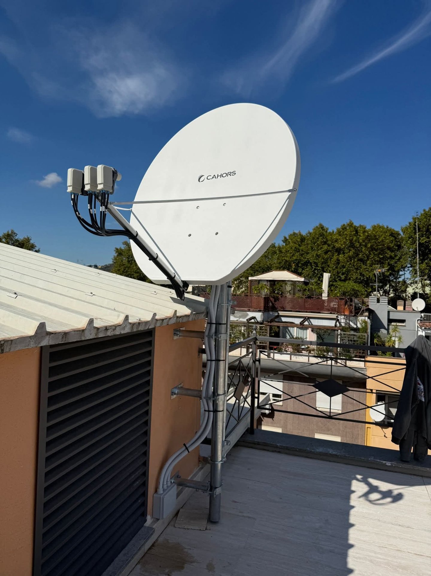 Impianto Satellitare Salerno - Antennista Specializzato