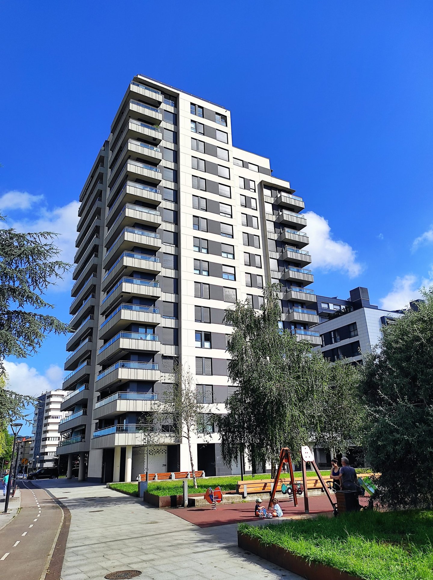 Residencial Hipodromo Lasarte GURBAIN arquitectura