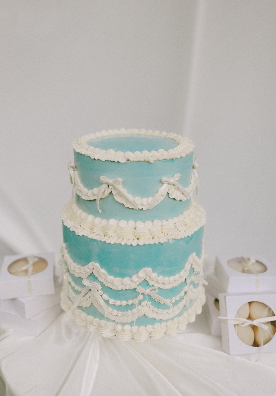Blue vintage piping wedding cake bozeman big sky montana