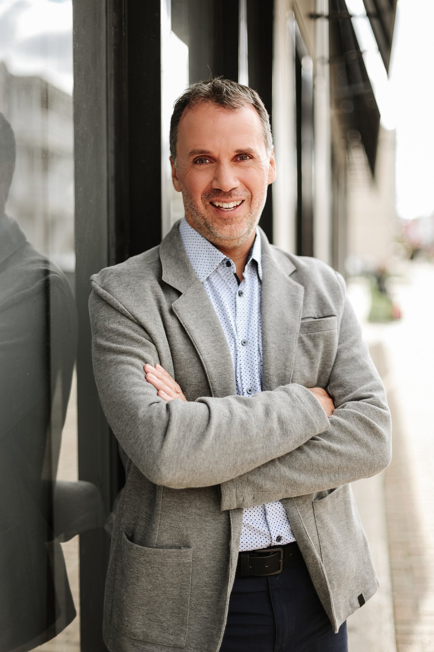 Martin Doucet, fondateur de Coaching Eureka, prêt à accompagner vos projets.
