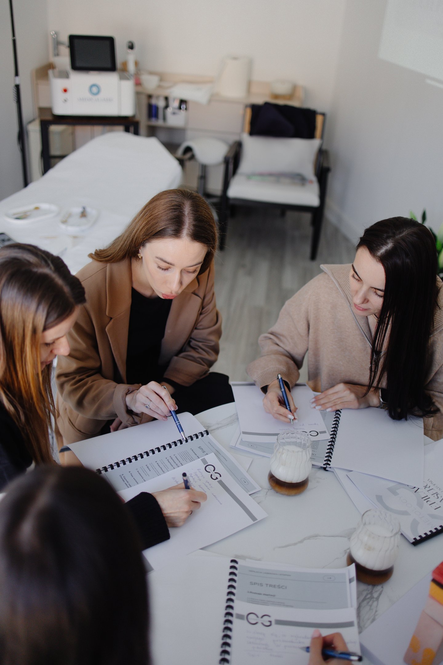 szkolenia dla kosmetologów, kursy kosmetologiczne, szkolenie z laserów kosmetycznych